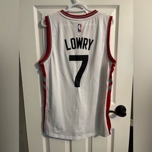 NWOT Kyle Lowry #7 Adidas Raptors Jersey Small